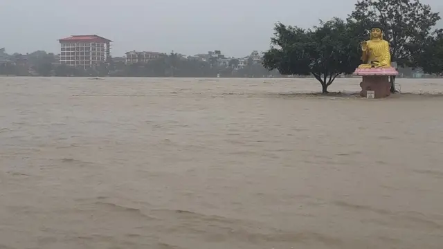नारायणी नदी