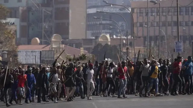 विरोध प्रदर्शन