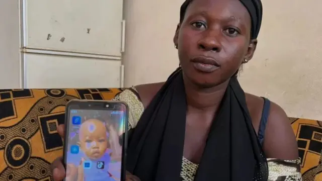 اضطرت مريم سيساو إلى نقل ابنتها إلى المستشفى ثلاث مرات قبل تحويلها إلى مستشفى في العاصمة