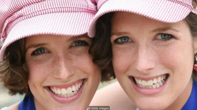 जुड़वां