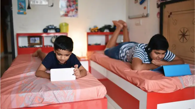 শিশুদের কোন ডিভাইস দেয়া হলে তাতে যাতে প্যারেন্টাল কন্ট্রোল থাকে।