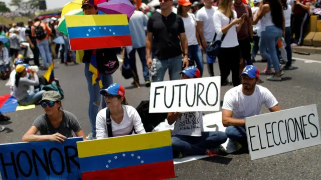 Manifestantes antigubernamentales