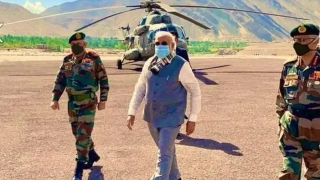 नरेंद्र मोदी