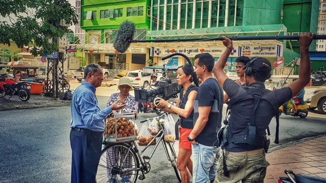 Alice Gu en una grabación con Ted