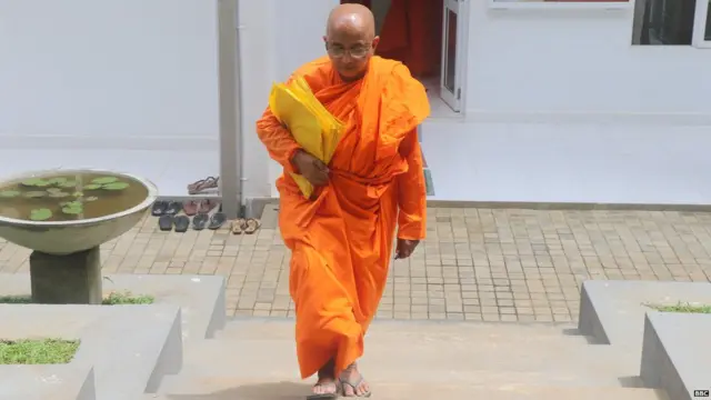 තලවතුගොඩ ධම්මදීපනී භික්ෂුණීන් වහන්සේ