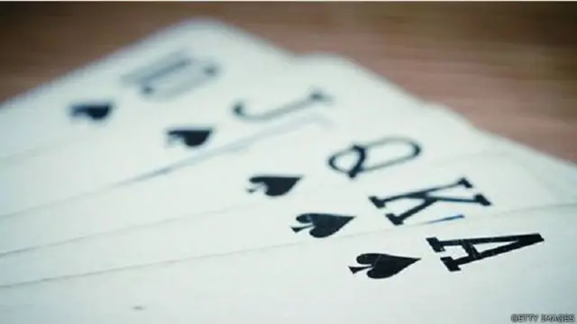 आंख एक बार एक ही चीज देखती है