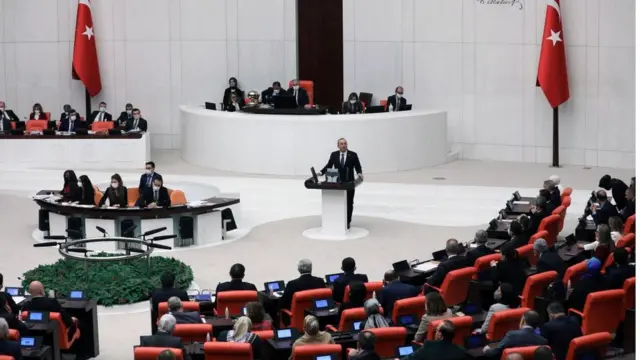 Çavuşoğlu Meclis'te konuşuyor