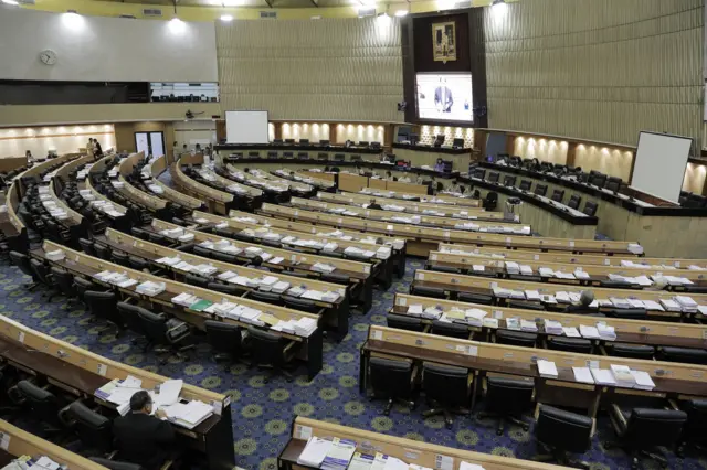 ภายในรัฐสภา