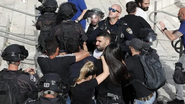 Беспорядки