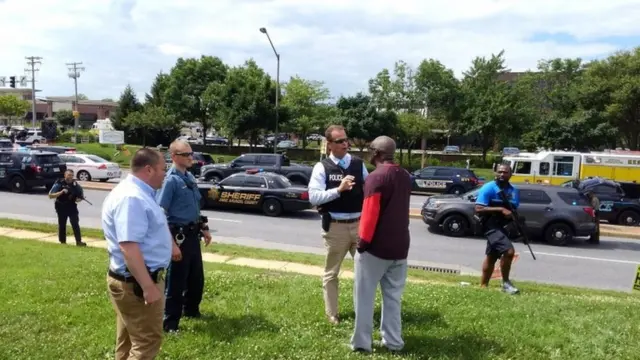 Полиция опрашивает очевидцев