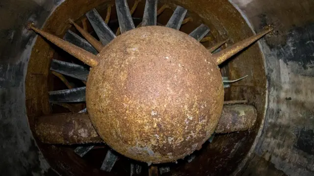 В таком вентиляционном канале можно встать в полный рост