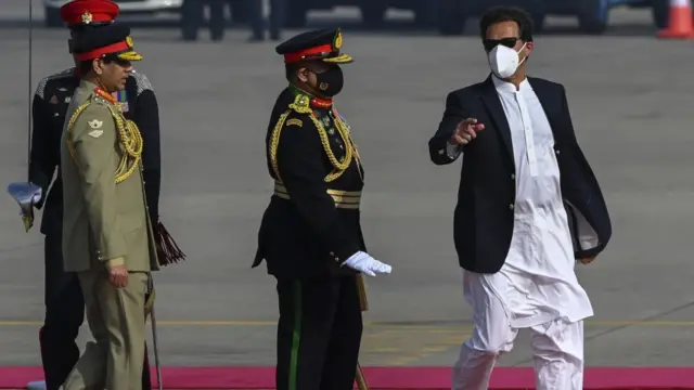 इम्रान खान