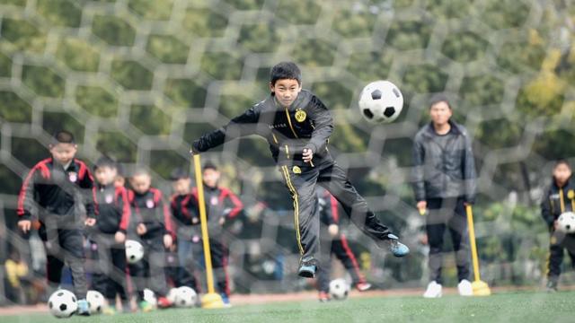 Chinese kids training