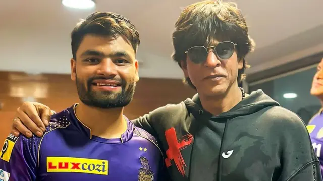 शाहरुख़ ख़ान के साथ रिंकू सिंह