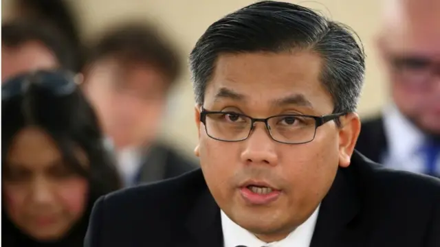 म्यांमार की लोकतांत्रिक सरकार के प्रतिनिधि क्या मोए तुन