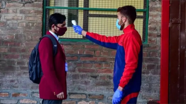 વૅક્સિન લીધા પછી પણ કોરોના વાઇરસનો ચેપ લાગી શકે છે?