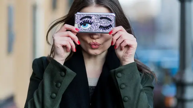 Дівчина Епл