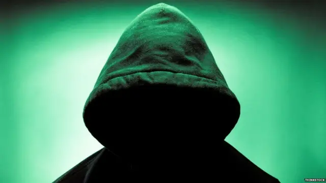 स्टॉकिंग, रेप, आत्महत्या