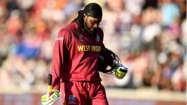 ఓపెనర్ క్రిస్ గేల్ ఔట్