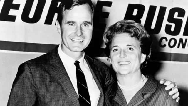 जॉर्ज एचडयू बुश