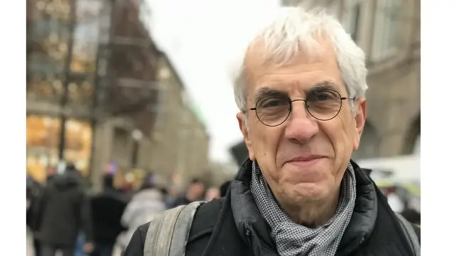 محمود بهرازنیا، کارگردان