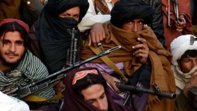 وړاندې، امریکایي چاروکو ویلي وو، روسیه له طالبانو سره د ژورو اړیکو د ټینګولو په حال کې ده، خو وروسته بیا مسکو او تهران دا ادعا رد کړه.