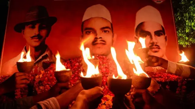 மக்களால் பெரிதும் போற்றப்படும் பகத்சிங், ராஜகுரு மற்றும் சுக்தேவ்