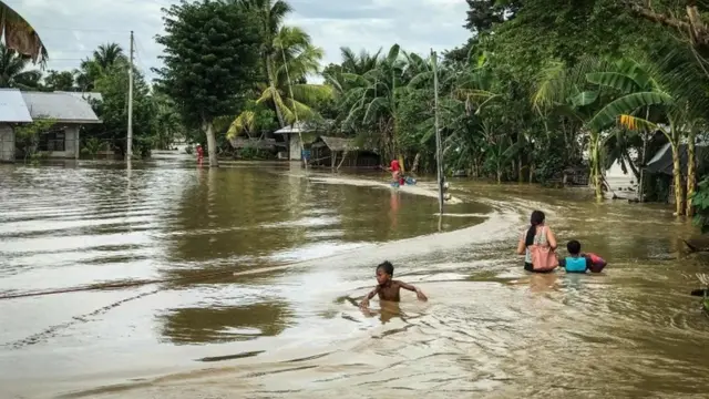 bão