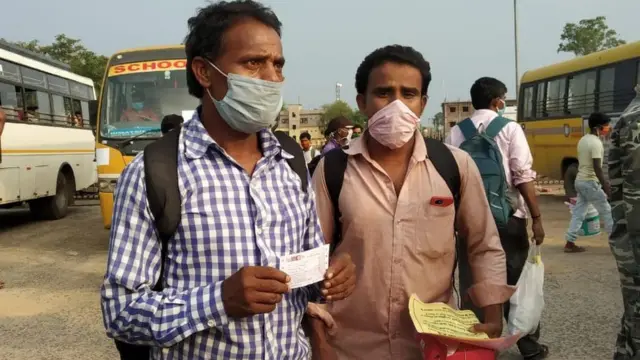 झारखंड लौटे मज़दूर