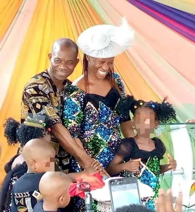 Aworan Tọkọtaya ati awọn ọmọ wọn