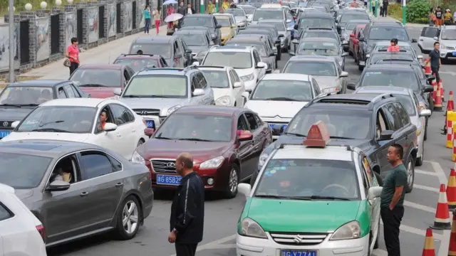 Traffic full ground for road