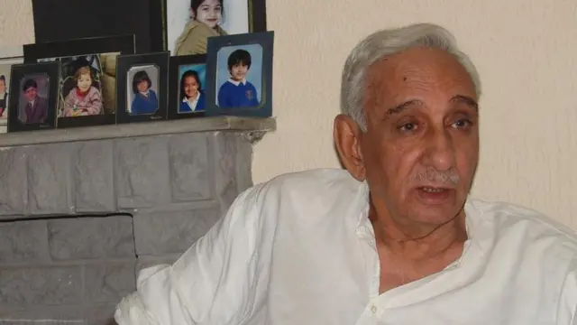 پروفیسر منظور احمد