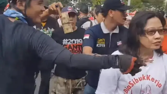 Ganti Presiden, Dia Sibuk Kerja