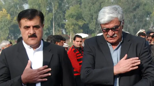 اسفند یار ولی