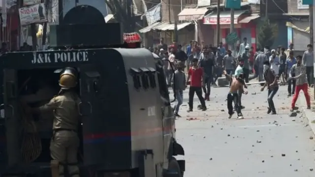 தனி நாடு