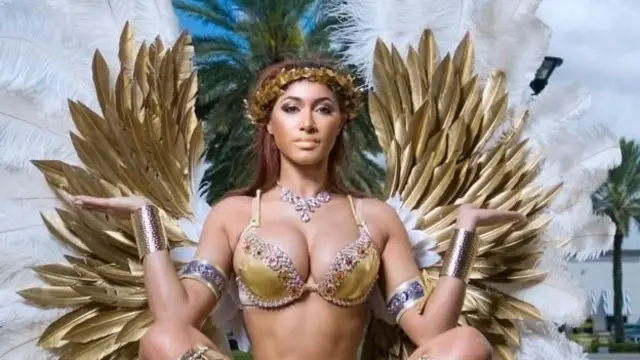 அற்புதமான அலங்கார அணிவகுப்புக்கு தயாரிப்பு