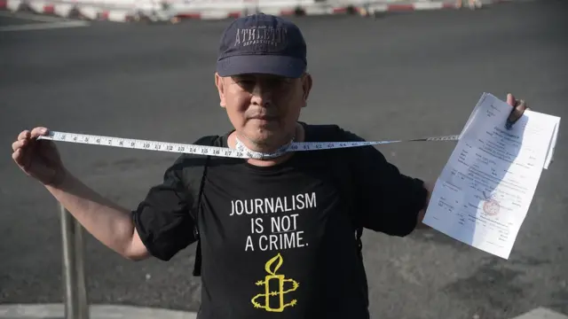 นายสงวน คุ้มรุ่งโรจน์