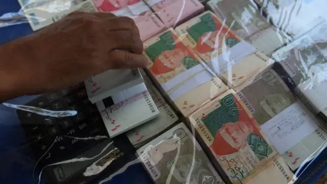 بینک انشورنس