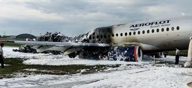 El avión de aeroflot.