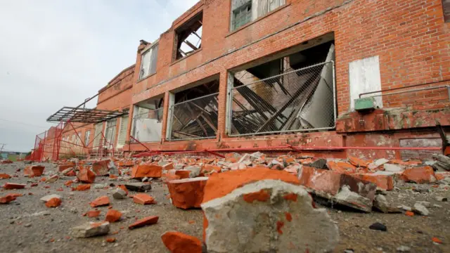 भूकंप के बाद का दृश्य