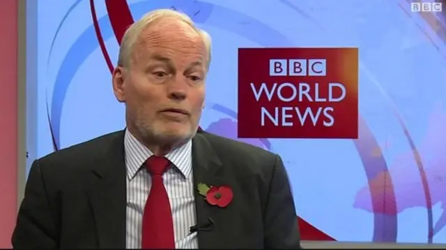 کابل کې د بریتانیا سفیر نیک کې له بي بي سي سره خبرو کې وویل، افغانستان کې د سولې خبرې د مهم ګام دی.