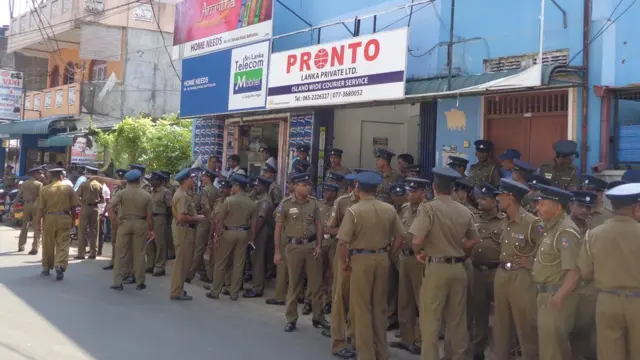 மட்டக்களப்பு நகரில் கூடுதல் பொலிஸார் கடமையில்