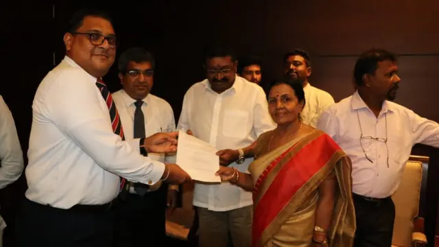 மலையக பெருந்தோட்டத் தொழிலாளர்கள்