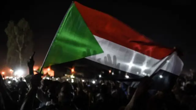 ثوار سودانيون