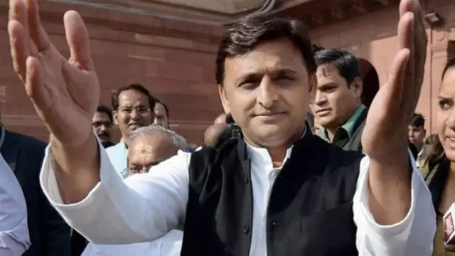 अखिलेश यादव