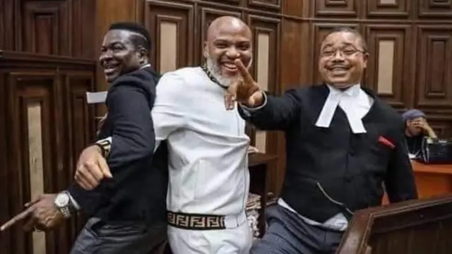 Nnamdi Kanu na ndị ọkaiwu ya