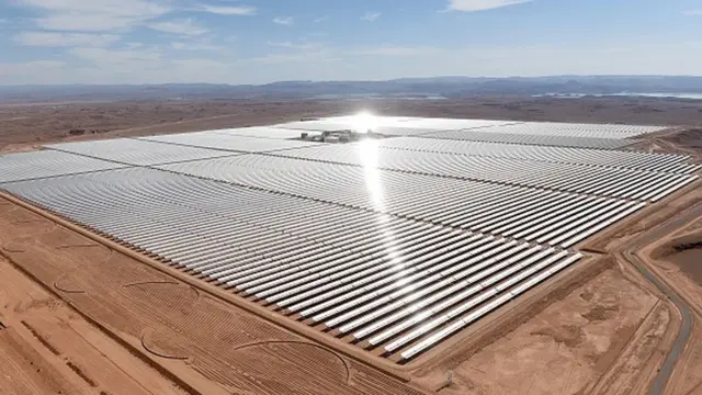 मोरक्को में कई सोलर परियोजनाएं चल रही हैं