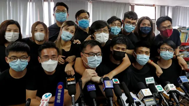 香港民主派立法会初选“抗争派”参选人共同会见媒体记者(15/7/2020)