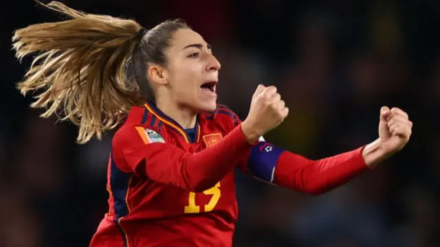 Olga Carmona celebrates for Spain