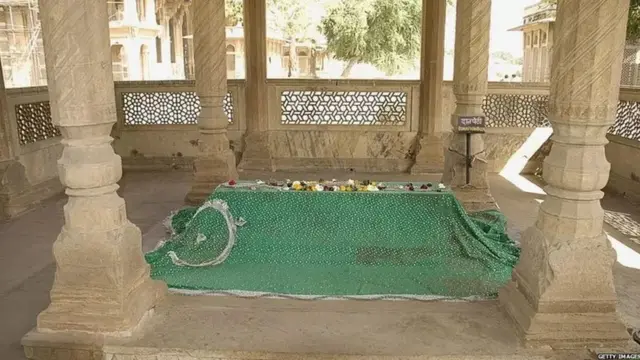 तानसेन, अकबर, गायन, कला,